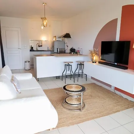 10 Min Du Centre-ville Terrasse Avec Vue + Parking Appartement