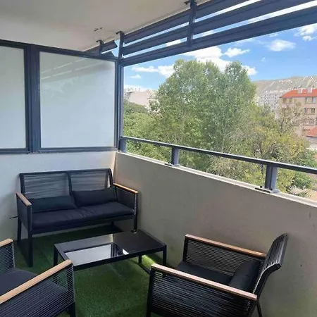 10 Min Du Centre-ville Terrasse Avec Vue + Parking Apartment Marseille